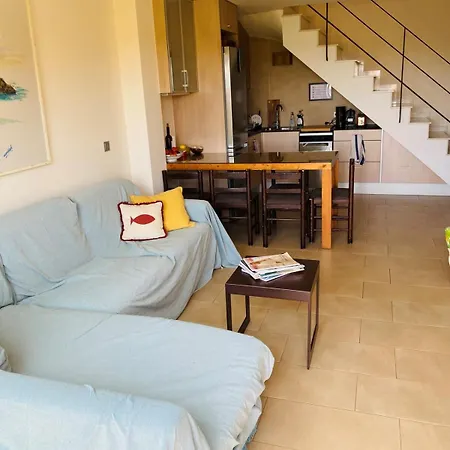 Apartamento Bright And *